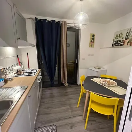 A Milorda Semesterbostad Letojanni