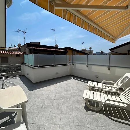 Semesterbostad A Milorda Letojanni